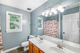 6 Woodbluff Place - Photo 32