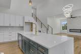 48 Village Crest Drive - Photo 19