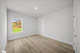 318 Allingham Road - Photo 17