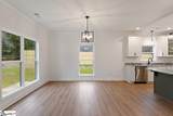 704 Sherwood Avenue - Photo 9