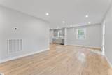 420 Fox Valley Road - Photo 8