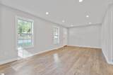 420 Fox Valley Road - Photo 9