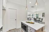 212 Roosevelt Avenue - Photo 9