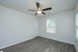 204 Waltham Court - Photo 10