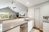 24 Townes Square Lane - Photo 7