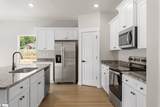 1204 Crested Iris Street - Photo 6
