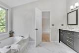 116 Yorkshire Court - Photo 5