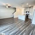 916 Yarn Way - Photo 9