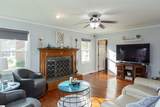 102 Yorkshire Drive - Photo 8