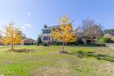 102 Yorkshire Drive - Photo 2