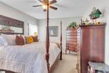 208 River Oaks Circle - Photo 12