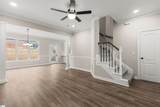 902 Autumn Oaks - Photo 2