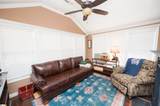 423 Rexford Drive - Photo 10