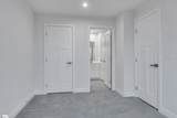 113 Rollins Avenue - Photo 17