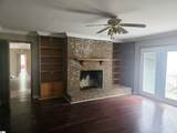 3675 Reidville Road - Photo 2