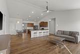 112 Moonlit Drive - Photo 17