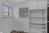 204 Hiles Street - Photo 10