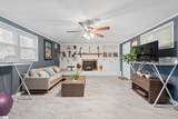 912 Main Street - Photo 2