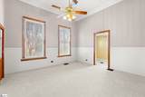 302 Hampton Avenue - Photo 15