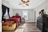 121 Holland Street - Photo 15