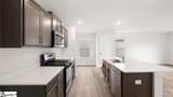 212 Deskin Lane - Photo 13