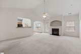 704 Center Road - Photo 8