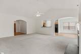 704 Center Road - Photo 9