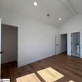 109 Miami Avenue - Photo 38