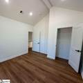 109 Miami Avenue - Photo 43