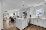 13 Hawthorne Lane - Photo 9