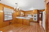 2 Woodfern Circle - Photo 17