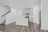814 Thread Way - Photo 10