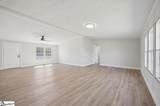 706 Sapphire Court - Photo 2