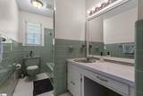300 N Green Street - Photo 19