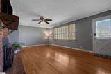 300 N Green Street - Photo 5