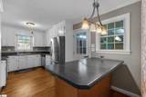 300 N Green Street - Photo 7