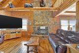 313 Henderson Road - Photo 7