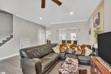 6 Amity Lane - Photo 4