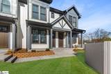 9 Hawthorne Lane - Photo 1