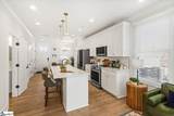 9 Hawthorne Lane - Photo 16