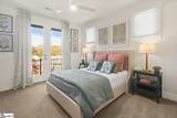 9 Hawthorne Lane - Photo 20