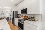9 Hawthorne Lane - Photo 5