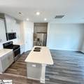 916 Yarn Way - Photo 13