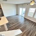 916 Yarn Way - Photo 8