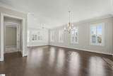 210 Tuttle Street - Photo 12