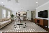 210 Tuttle Street - Photo 14