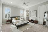 210 Tuttle Street - Photo 18