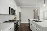 210 Tuttle Street - Photo 7