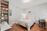 325 Hampton Avenue - Photo 17