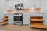 405 Crestcreek Drive - Photo 8